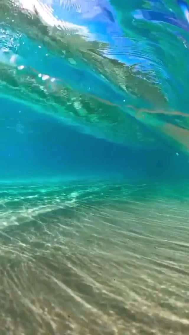 Crystal clear waves!