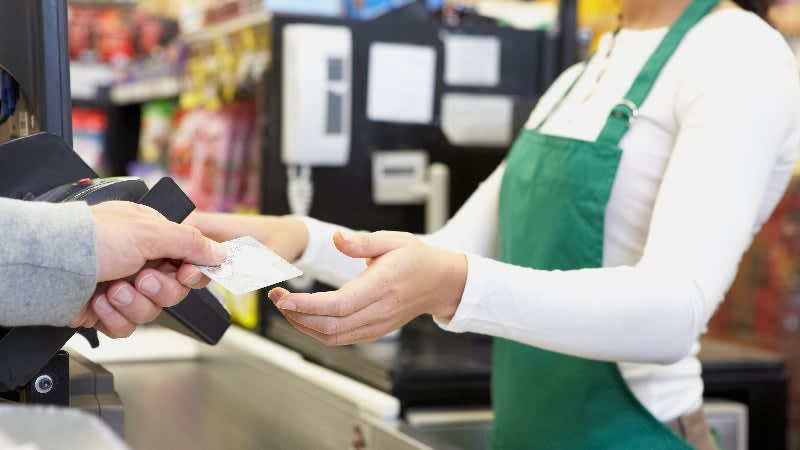 What You Need To Know About Grocery Store-Branded Credit Cards