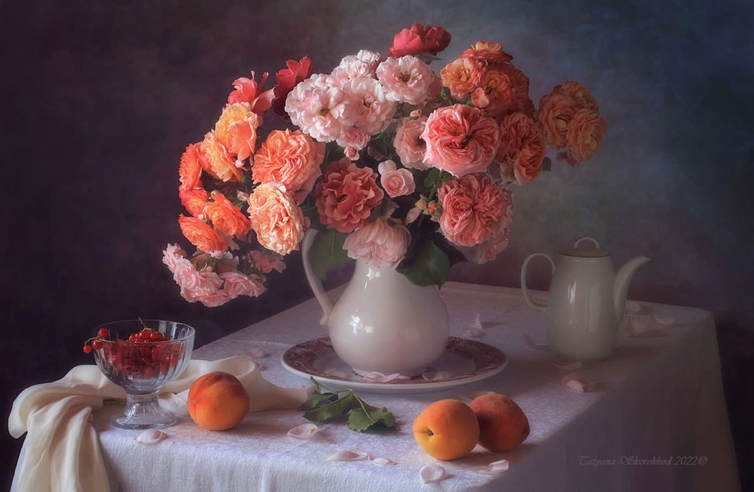 Still life with a bouquet of roses and peaches