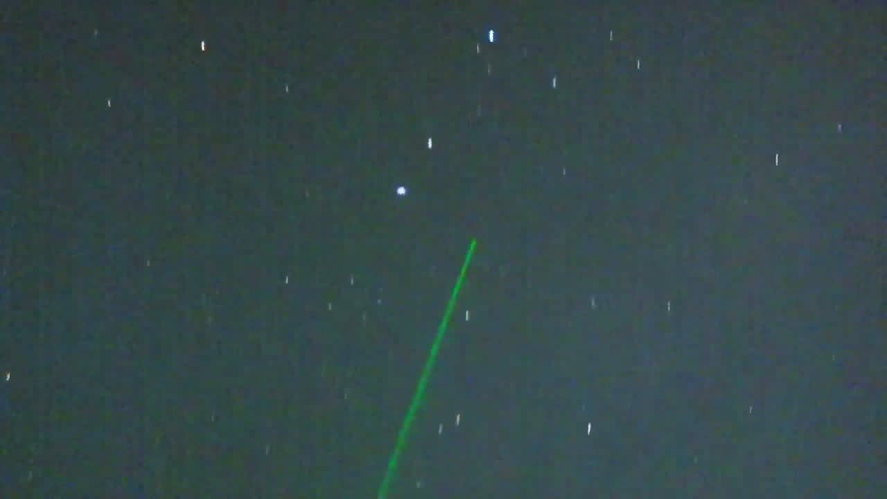 UFO performs sharp maneuver after laser pointer directly hits craft, Big Bear Lake, California