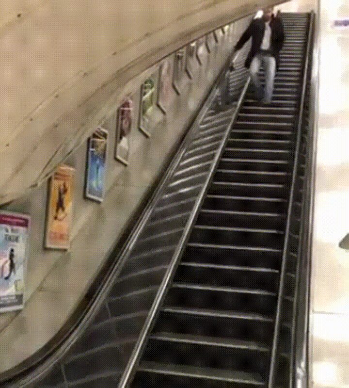 WCGW getting on the wrong escalators so styling it out like a bawse