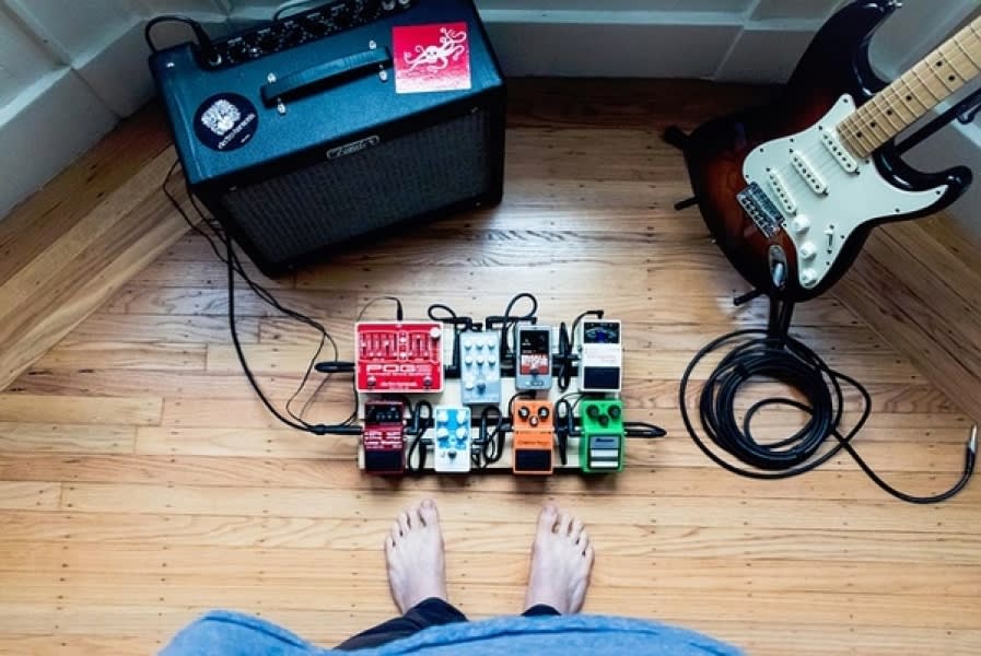 Using Guitar Effects Pedals to Refine Your Sound