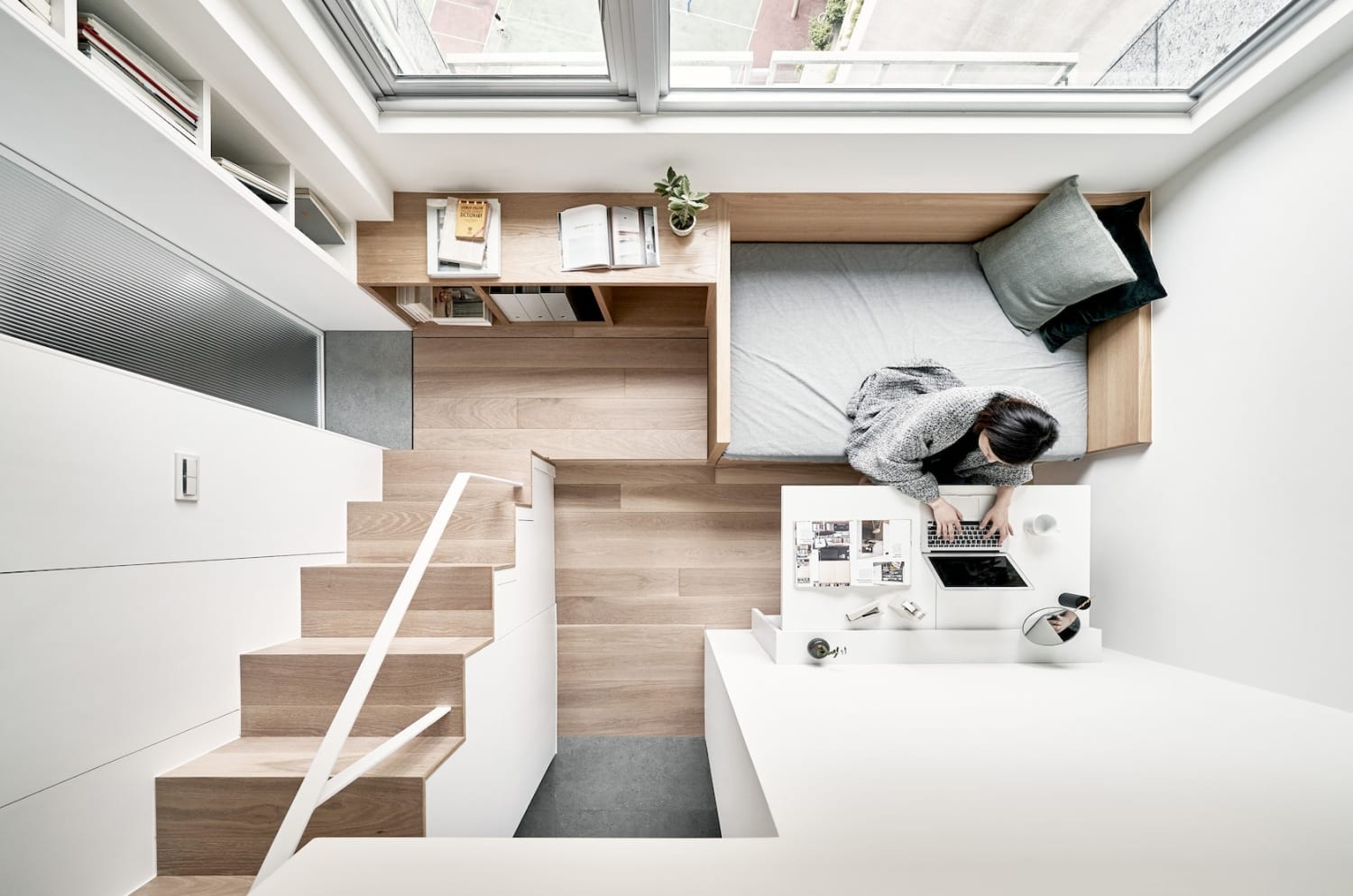 17.6-square-meter Apartment by A Little Design