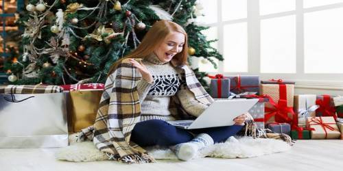 7 Website and Social Media Strategies to Boost Your Holiday Sales