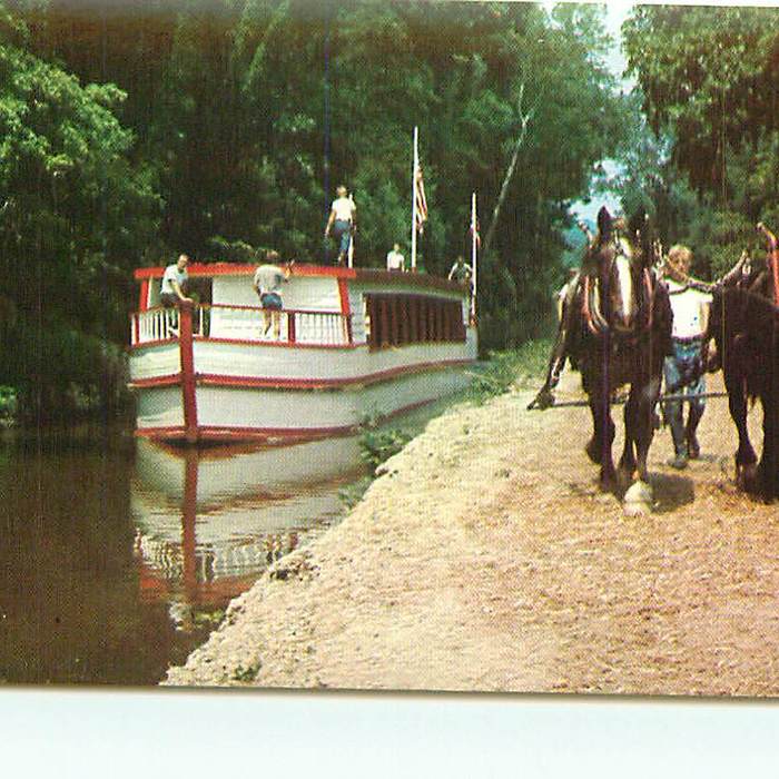 Canal Boat Monticello II Coshocton Ohio