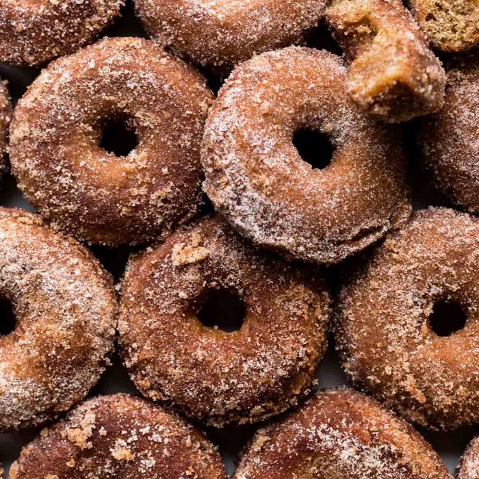 Baked Apple Cider Donuts - Sallys Baking Addiction