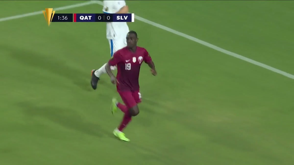 🇶🇦 Qatar are into the semi-finals on their @GoldCup debut 🏆 Dynamic @QFA_EN forward Almoez Ali scoring a double for the WorldCup hosts in their 3-2 win over El Salvador 👏