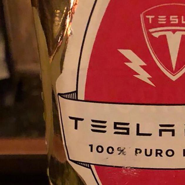 Musk's Teslaquila just isn't cool with Mexico's Tequila Regulatory Council, man - Roadshow