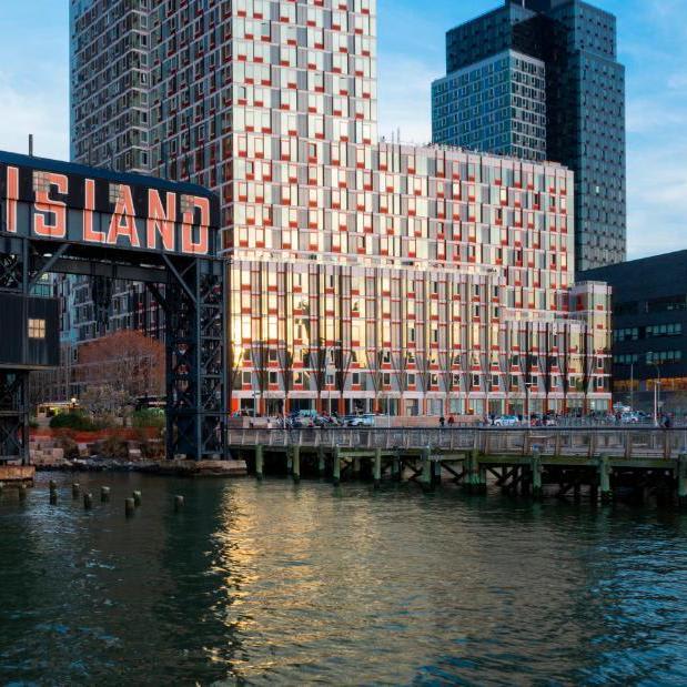 I live in Long Island City. Here's what Amazon needs to know