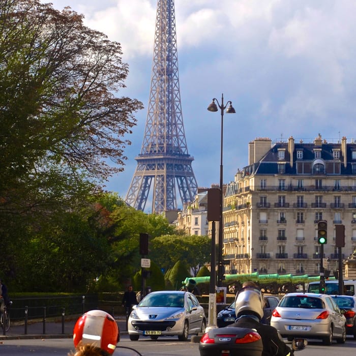An ode to the most eternal of Paris experiences