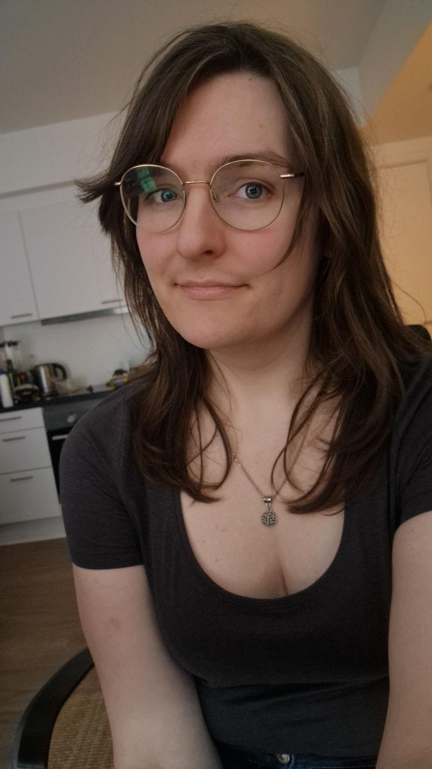 No makeup and I feel pretty even without makeup. Soon 22m on HRT