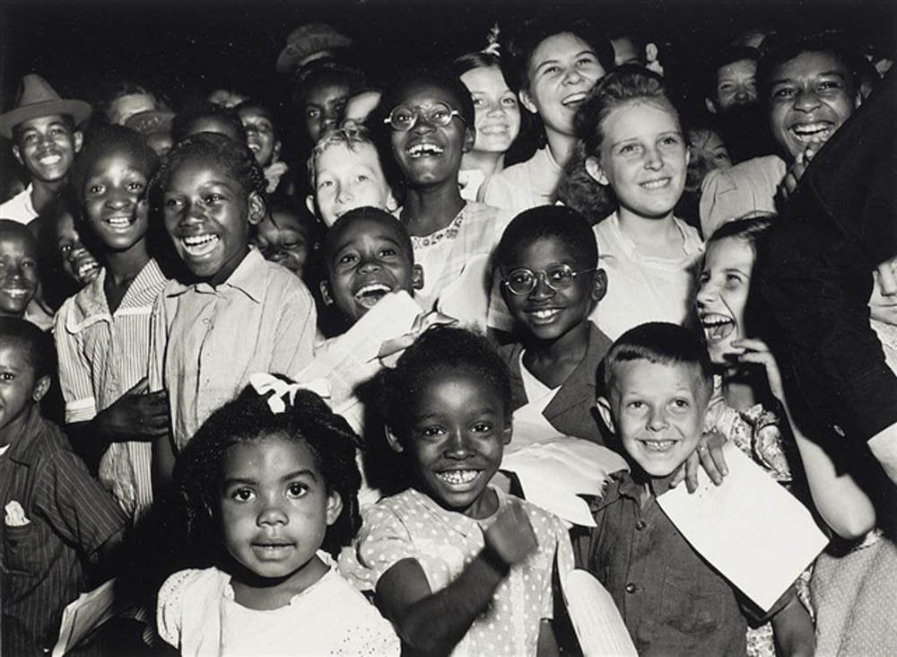 Unity Rally during World War II, 1945. Photo: Arthur Leipzig via art.net