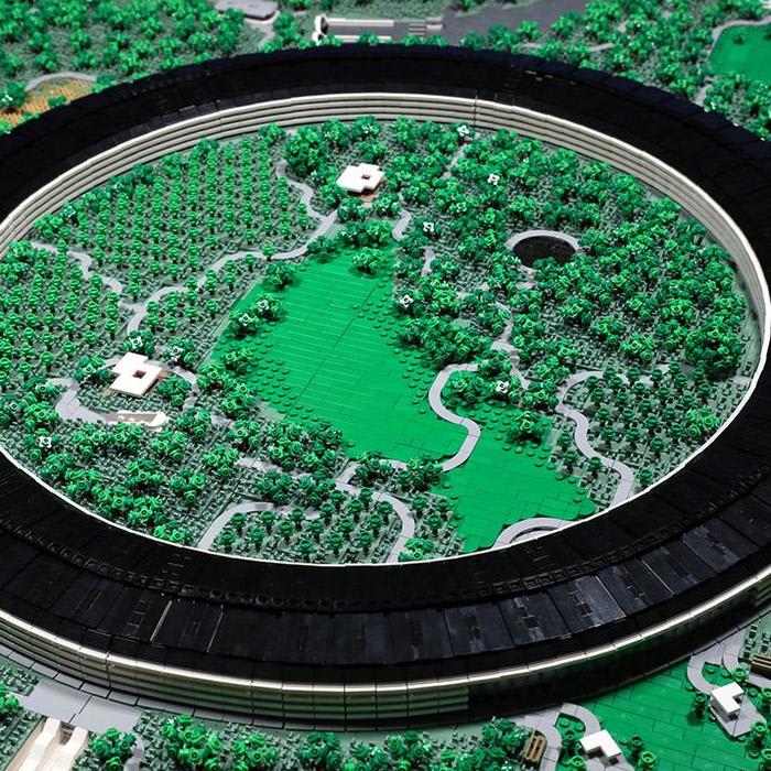 Apple Park in Lego By Spencer_R