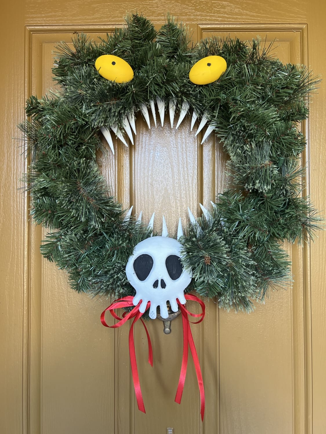 First 3D print for the holiday season, the wreath monster from The Nightmare Before Christmas!