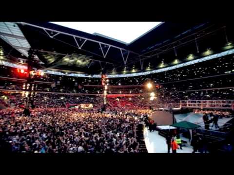 Muse - Soldier's Poem [Live From Wembley Stadium]