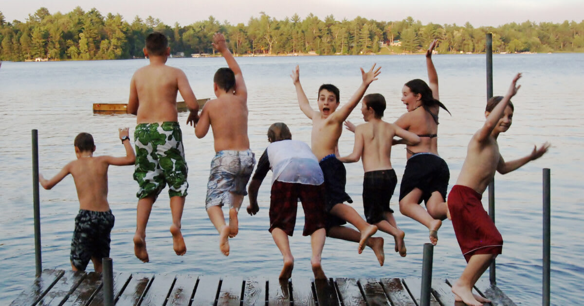 Mom Won't Let Her Vaccinated 15-Year-Old Go to Summer Camp, and Slate Agrees