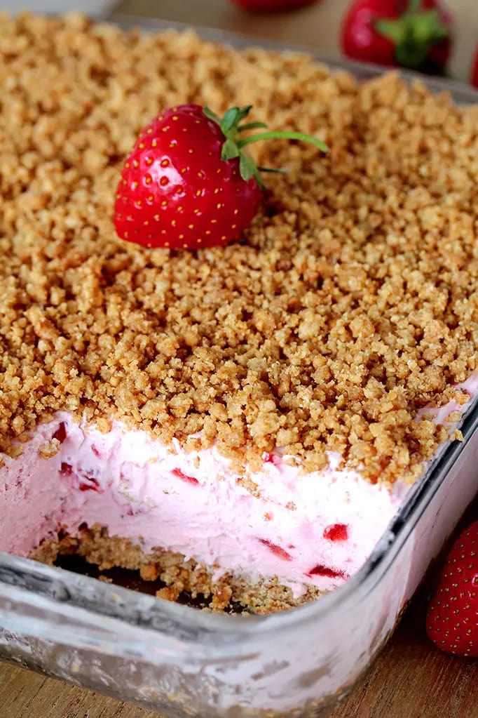 Easy Frozen Strawberry Dessert refreshing, creamy frozen dessert