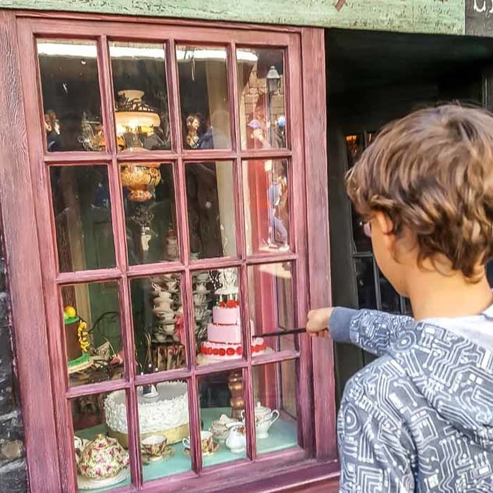 Harry Potter Souvenirs from Universal Studios Orlando That are Worth the Money (and Where to Buy Them)