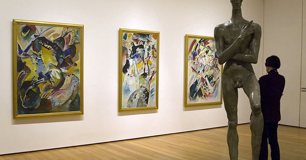 MoMA Launches Free Online Classes to Study Fashion, Design, and Modern Art