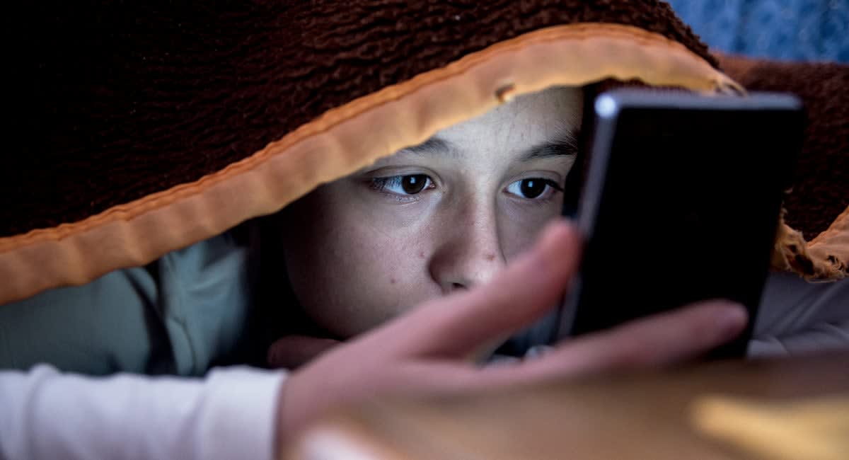New Screen Time Study Says Parents Worry Too Much. Here Are the Facts.