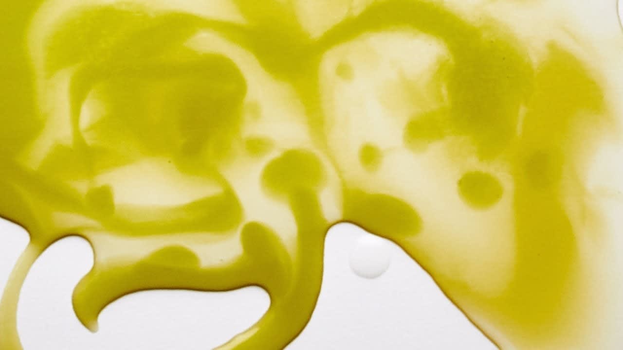 How to Avoid Buying Crappy Olive Oil