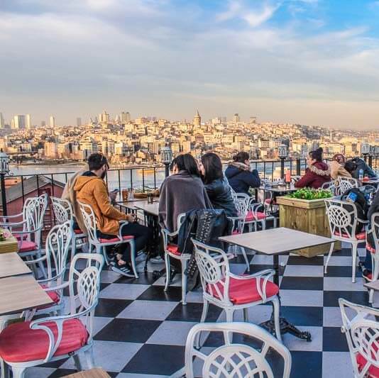 15 Incredibly Delicious Places Where to Eat in Istanbul