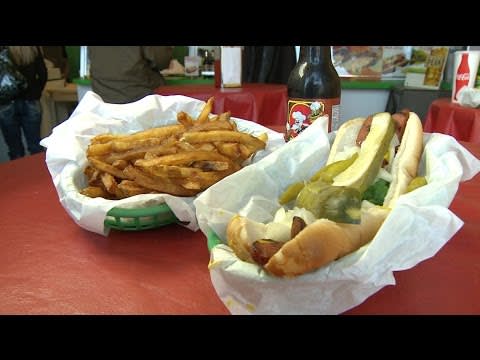 Chicago's Best Hot Dogs: Murphy's Red Hots