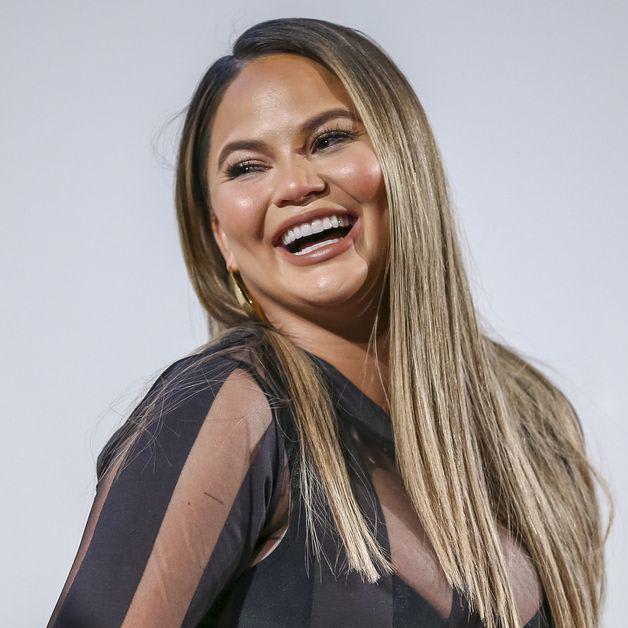 Twitter Is Horrified by Chrissy Teigen Cooking With Her Bare Hands