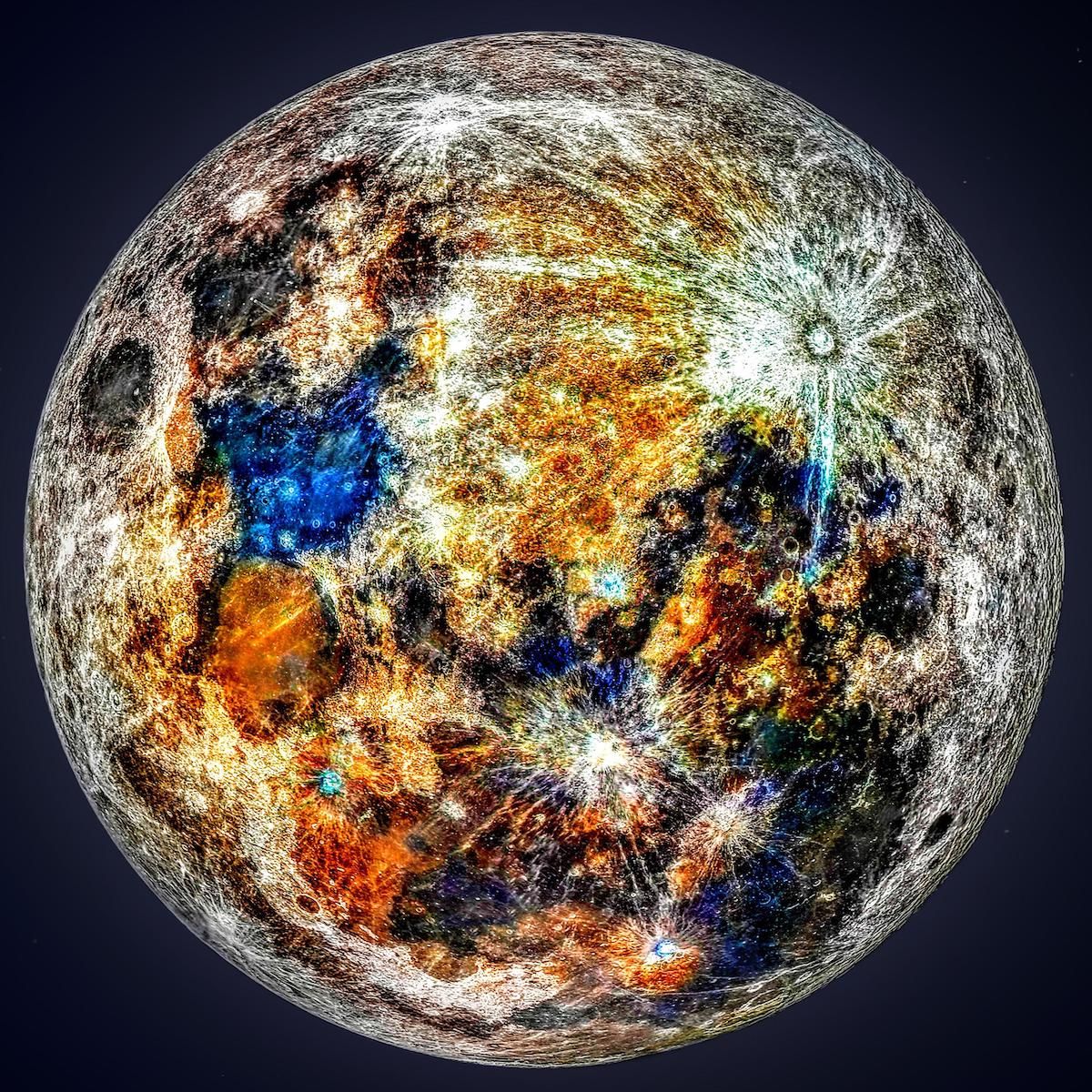 150,000 Photographs Used to Show the Hidden Colors of the Moon