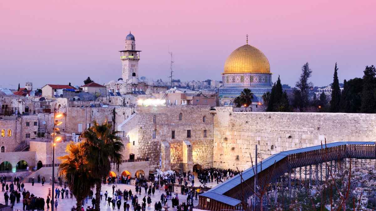 Jerusalem, Bethlehem and Dead Sea Tour From Tel Aviv - Robe trotting
