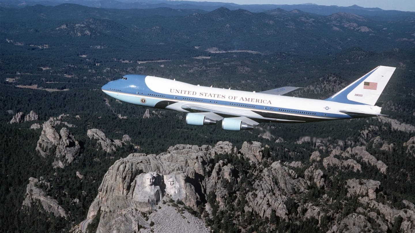 11 Facts About Air Force One