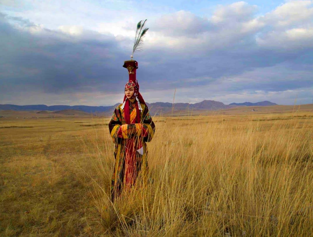 Mongolian woman of the steppes. (Image - Bobbie Hefner).