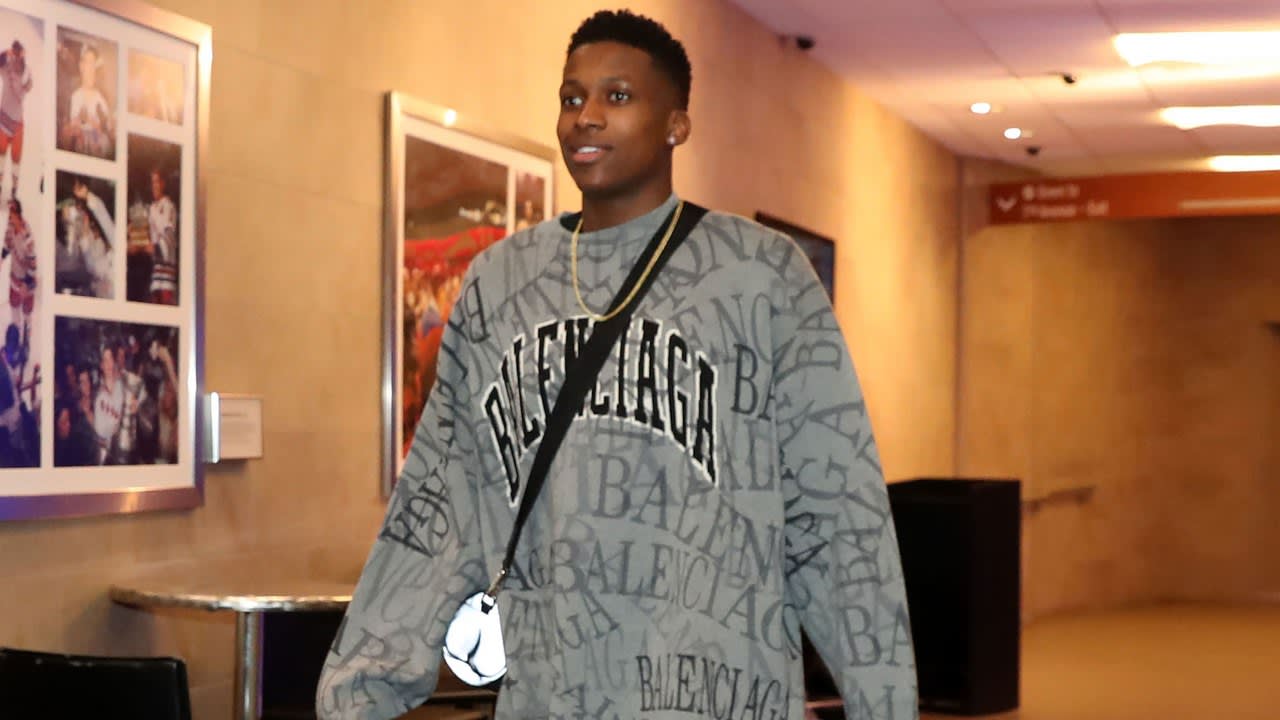Frank Ntilikina's Big Fit Is the Best Thing to Happen to the Knicks This Season