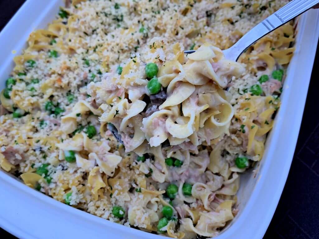 This Classic Tuna Noodle Casserole Literally Tastes Like Your Childhood, Only Better