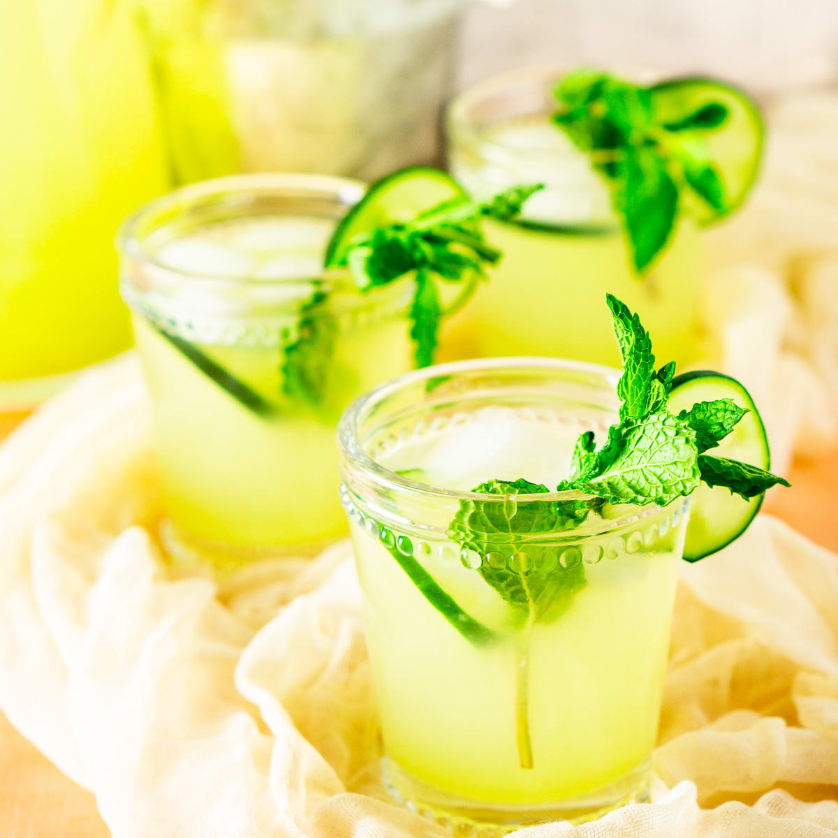Mint-Cucumber Lemonade