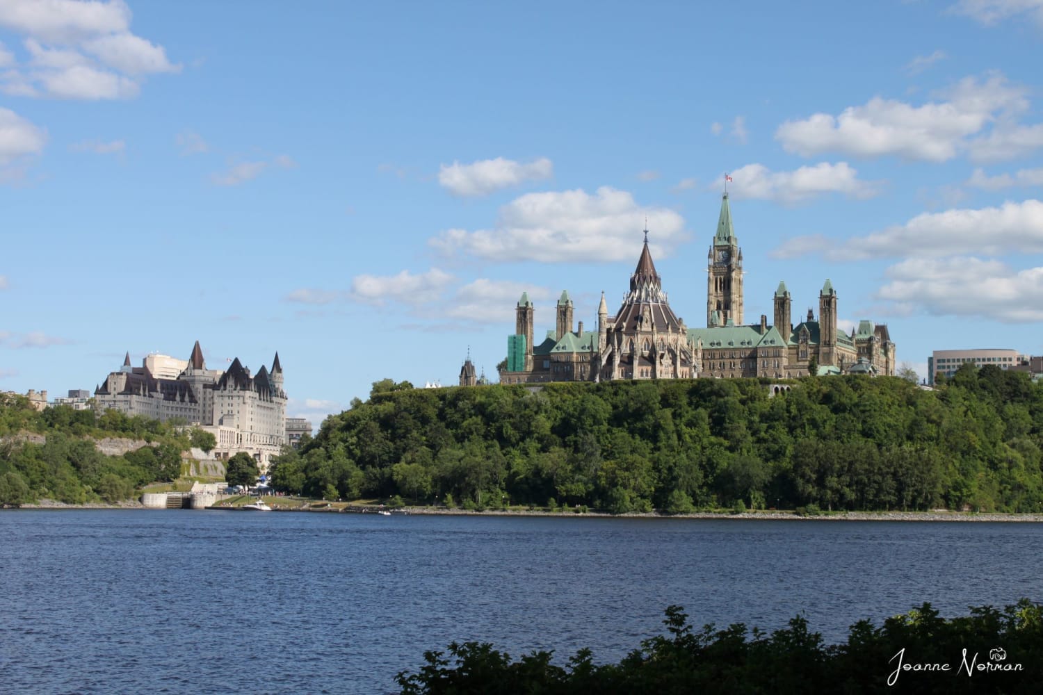 15 Fun Summer Things to do in Ottawa with Kids - Sunsets & Roller Coasters