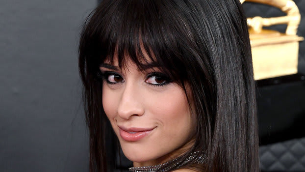How to Cut Your Bangs: Easy Tips for Trimming Bangs at Home
