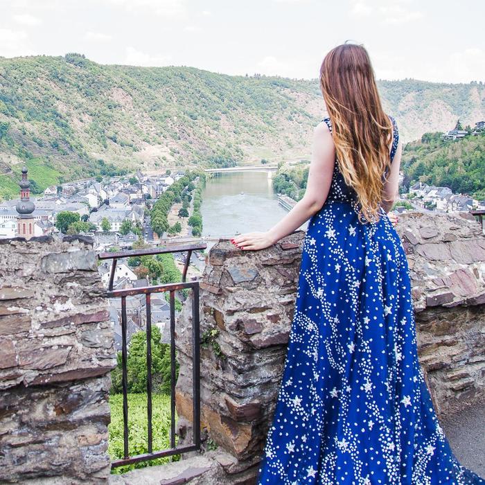 My Hilarious Quest For Instagram Perfection in Cochem Castle