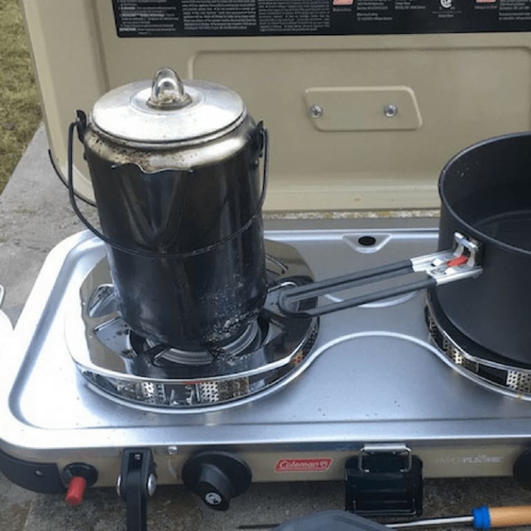 7 Easy Ways You Can Make Camp Coffee Outdoors