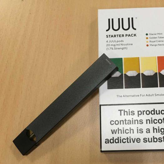 US considers ban on flavoured e-cigarettes as it grapples with youth 'epidemic'