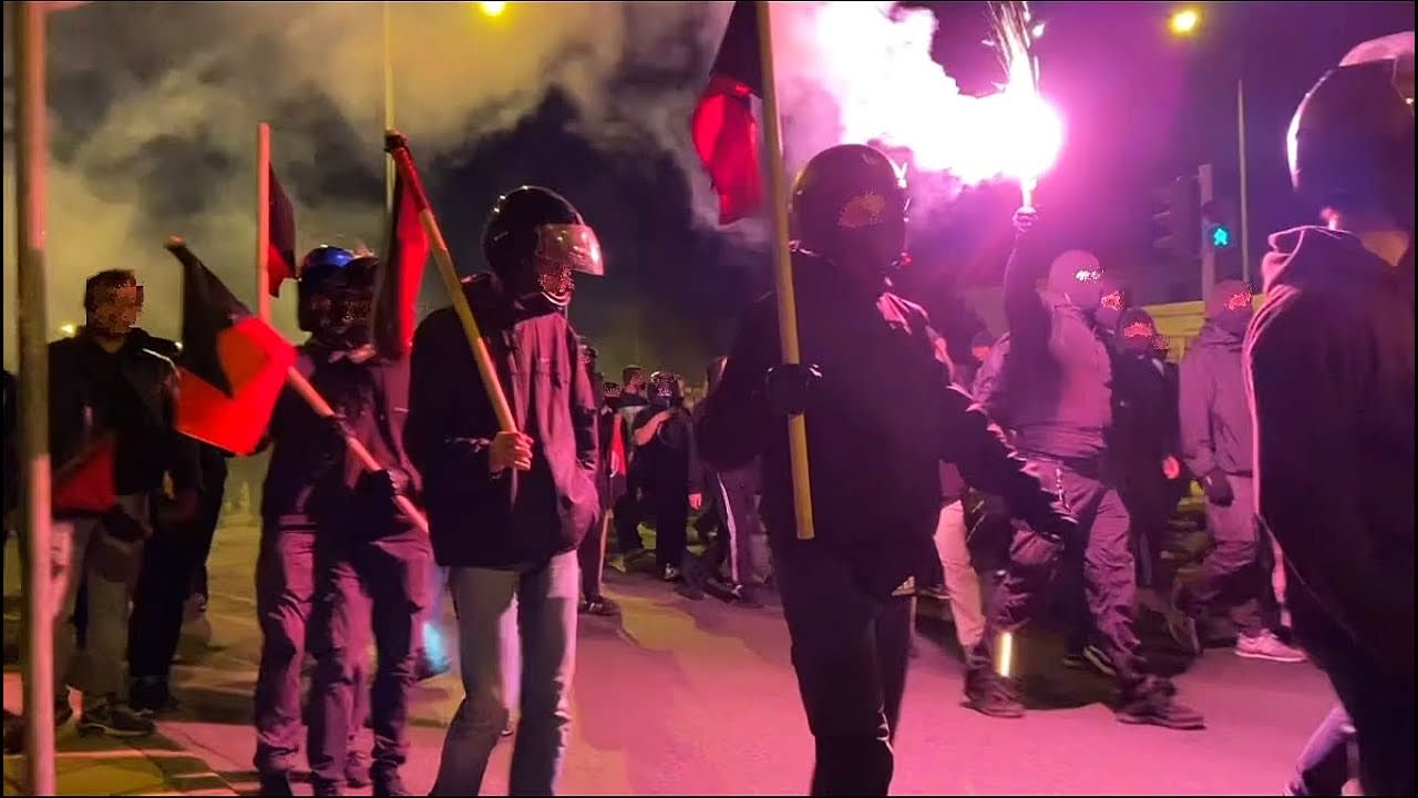[Video] Fascist gathering in Greece attracts 50 fascists and... 1.500 antifascists (against them)