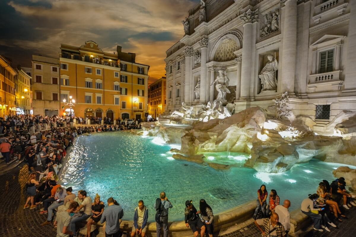 Rome poor score win as Trevi Fountain coins come back to Church charity - Novena