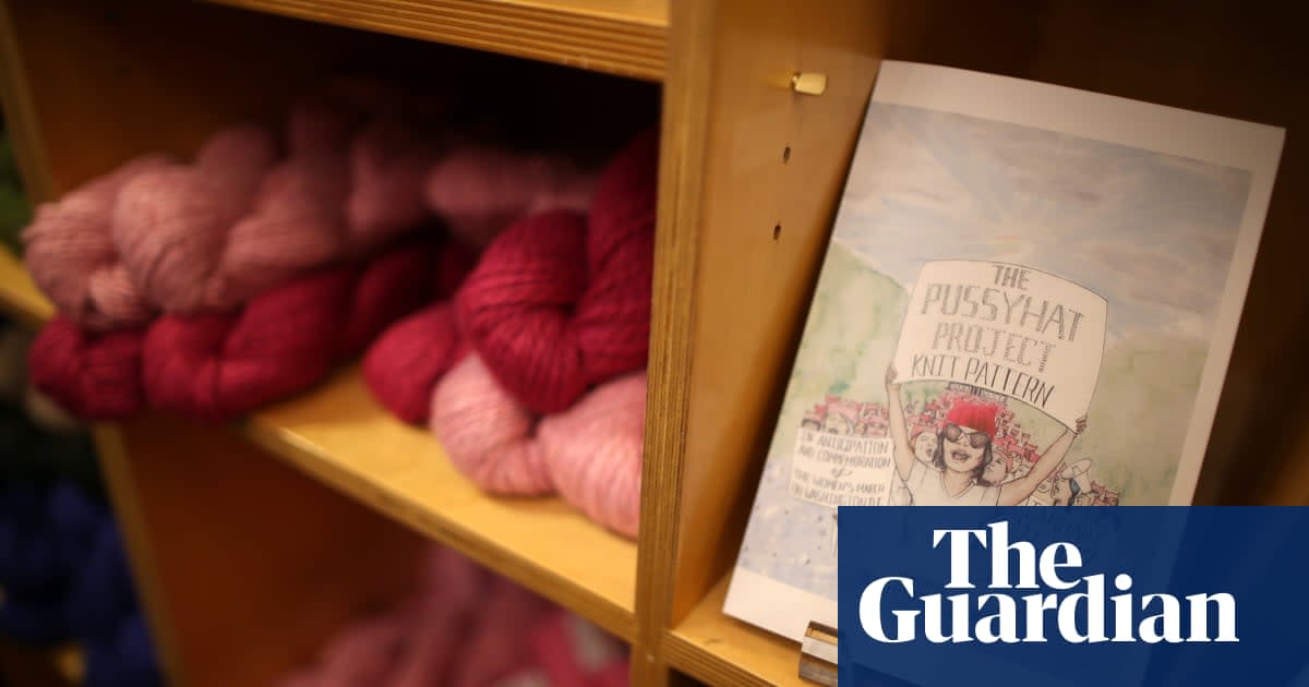 Knitting website's war on Trump forces crafting community to confront racism