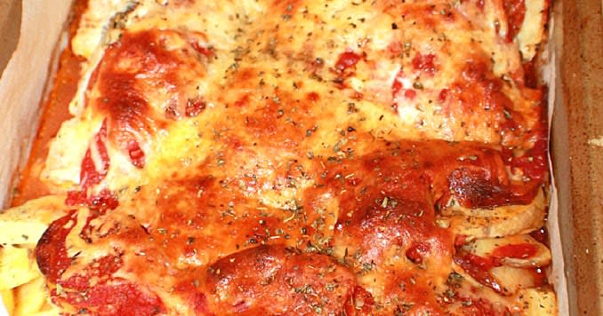 Chicken and Potatoes Pizza Style Casserole