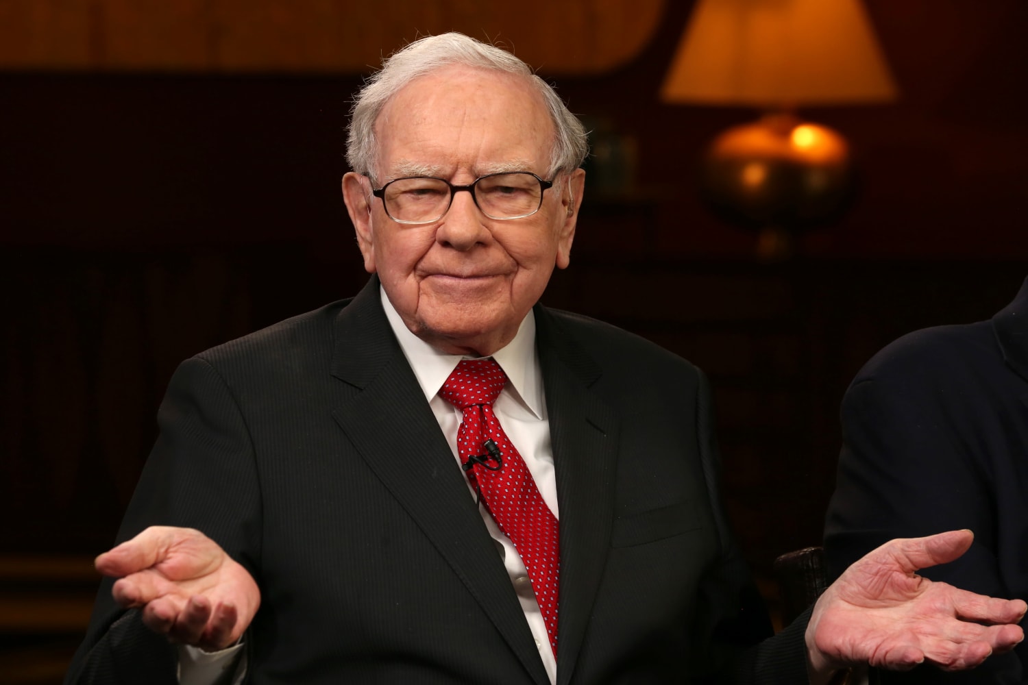 Buffett on why he hasn't made any big investments: 'We don't see anything that attractive'