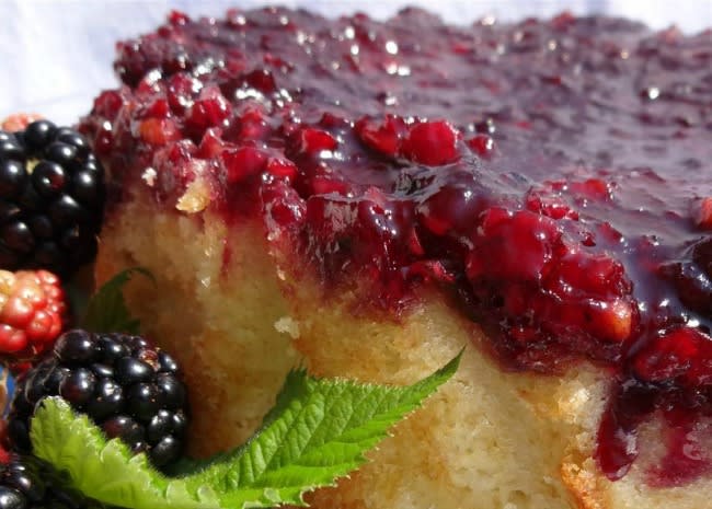 Make These Easy Summer Cakes With Your Favorite Fresh Fruit