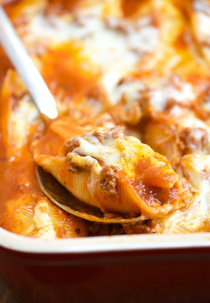 Stuffed Pasta Shells with Meat Sauce