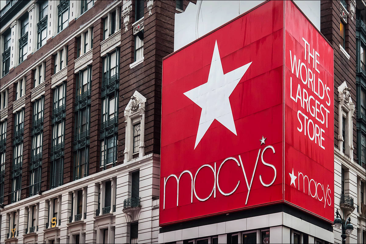 Technical Analysis Suggests Macy's Could Be 'Circling the Drain'