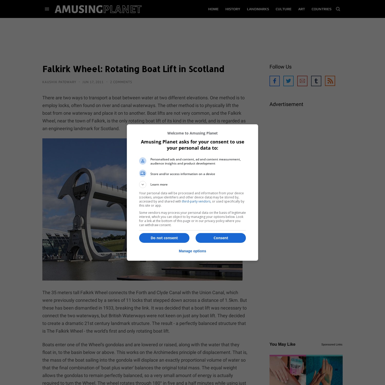 Falkirk Wheel: Rotating Boat Lift in Scotland
