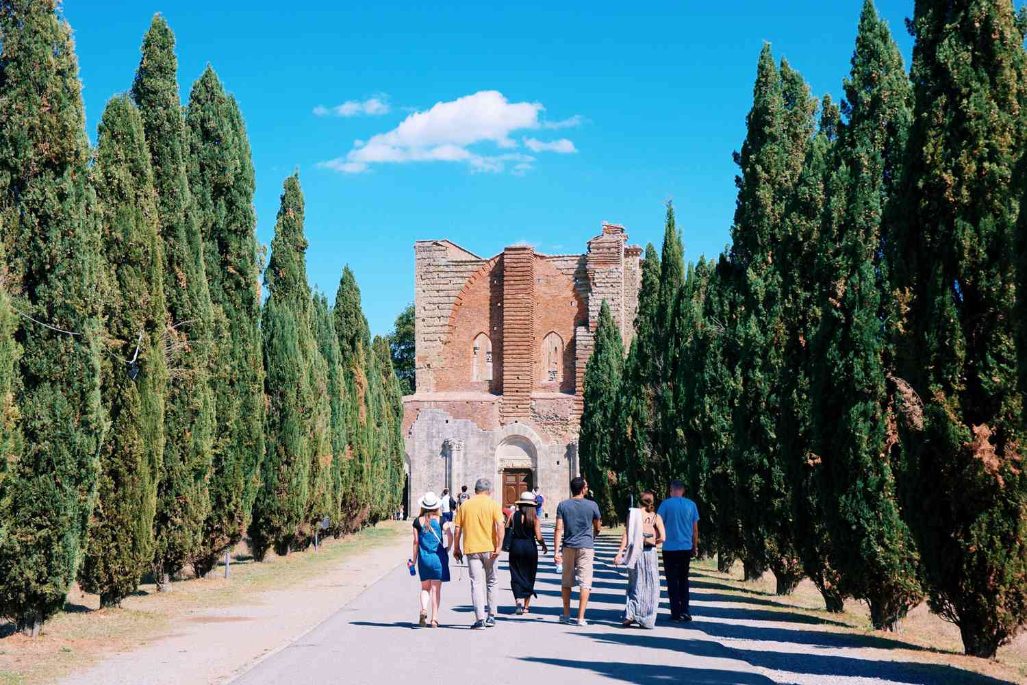 This 4-week Program Lets You Live and Work in Tuscany While Learning About and Drinking Wine